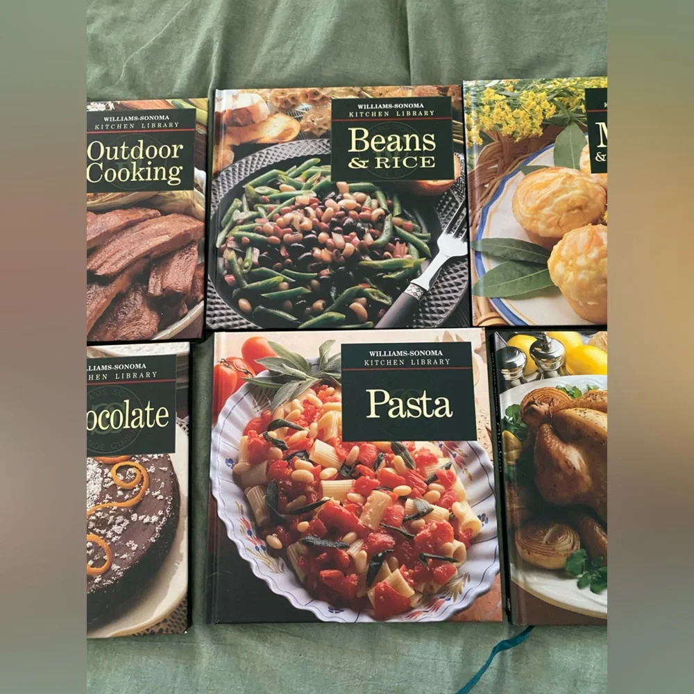 Williams & Sonoma Kitchen Library cookbook set of 10!!
